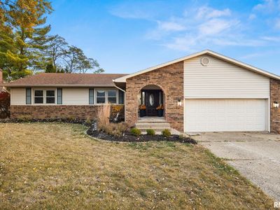 1922 Highwood Ave, Pekin, IL, 61554