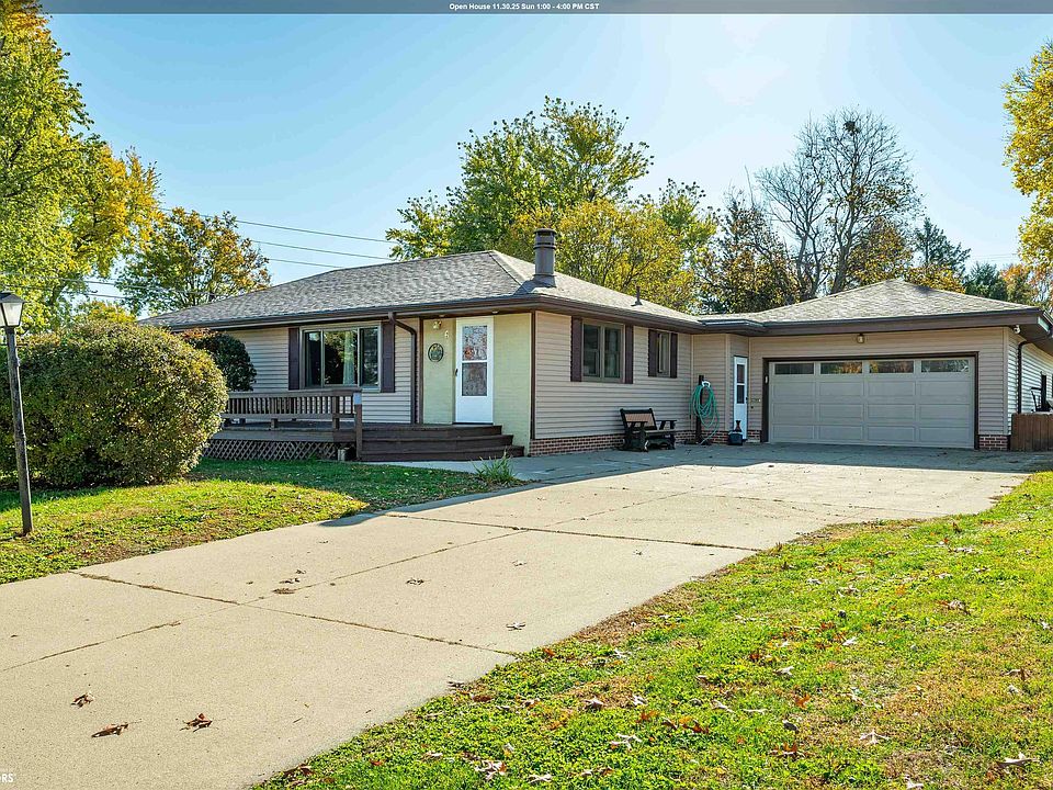 1st image of 6 W Meadow Ln