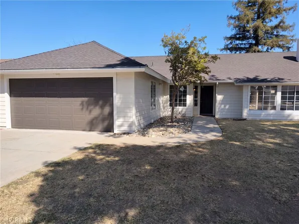 2821 Driftwood Dr, Madera, CA 93637