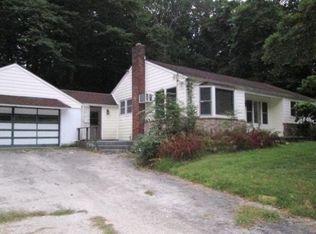 785 Country Club Rd, Phoenixville, PA 19460