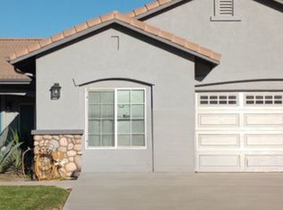1280 Spicestone Dr, Hemet, CA 92545