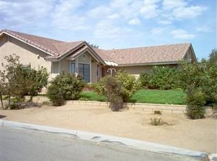 8652 Fuente Ave, Hesperia, CA 92344