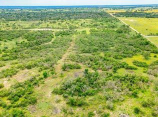 16 Sweet Wind Ln, Harper, TX 78631