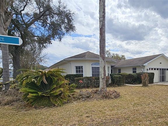 2nd image of 21516 Castle View Ct