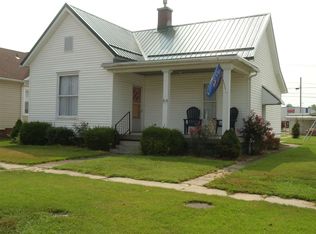 818 E 5th St, Mount Vernon, IN 47620