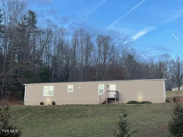 1968 Campbell Rd, Mountain City, TN 37683