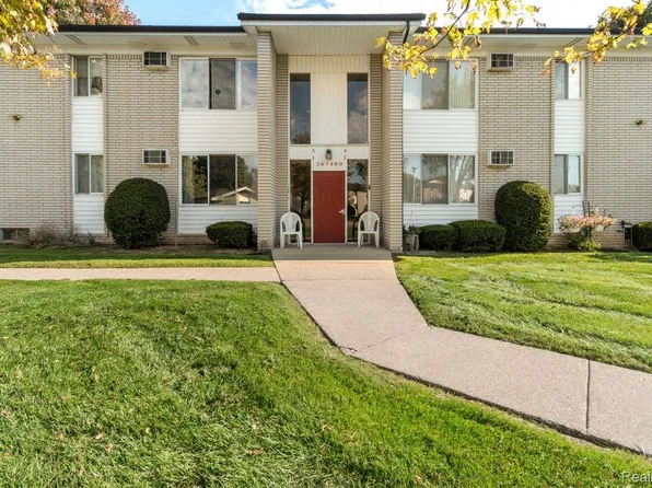 26740 Joy Rd APT D1, Redford, MI 48239