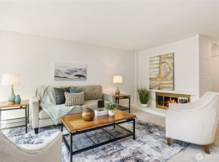 15212 NE 8th St APT F3, Bellevue, WA 98007