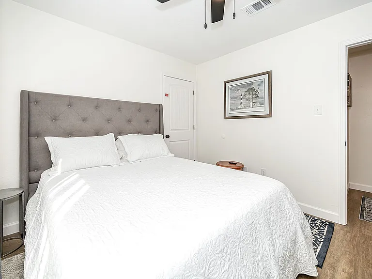 114 Ethel Cir #8 — Photo 26
