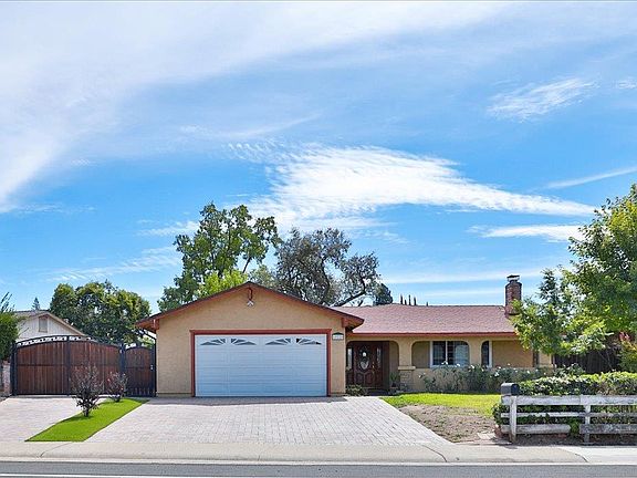 2nd image of 10220 Rockingham Dr