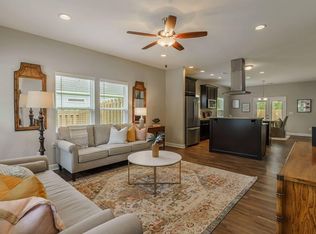 819 Poplar St, Cayce, SC 29033