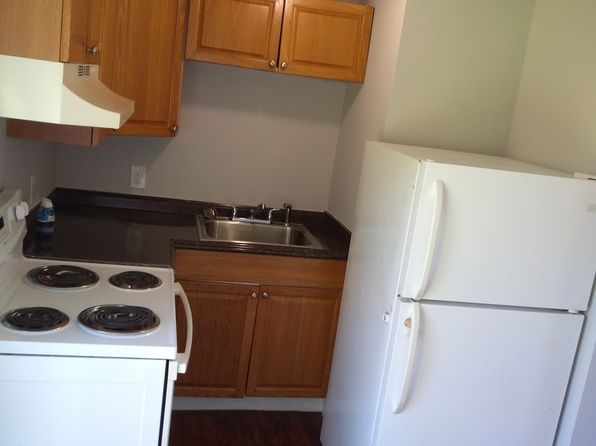 1190 Augusta Rd APT 4