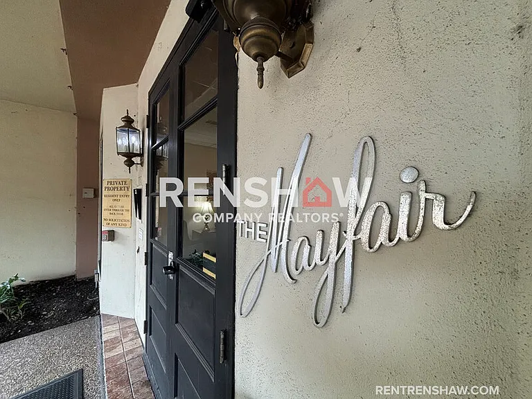 2277 Union Ave #505 — Photo 2