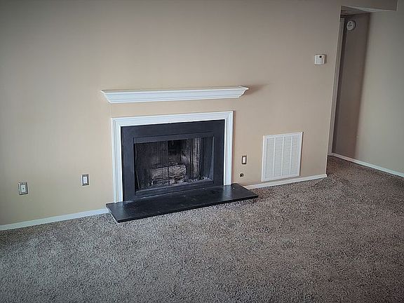 4th image of 1702 Augusta Dr