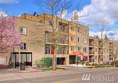 1st image of 840 NE 125th St APT 301