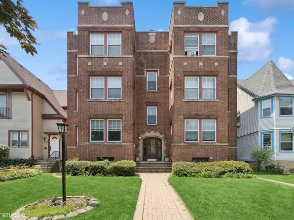 431 Wisconsin Ave APT 1, Oak Park, IL 60302