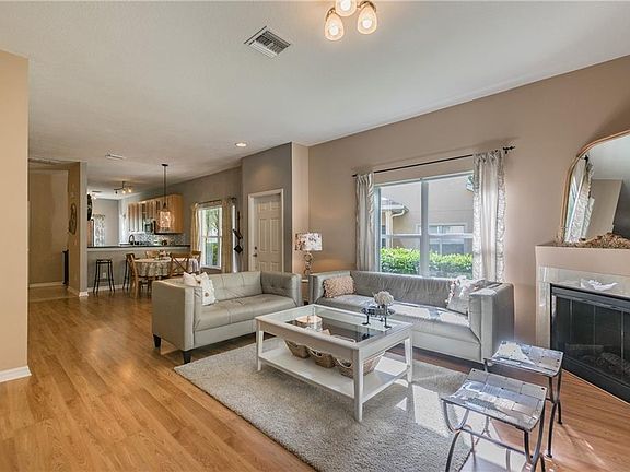 5th image of 9073 Iron Oak Ave