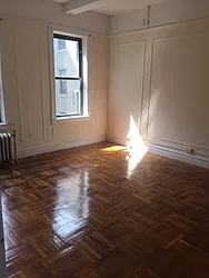 Rented by Roberto Guilbet, LREB