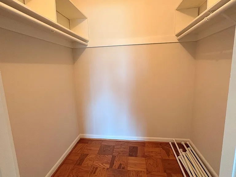 4800 Chevy Chase Dr #404 — Photo 23