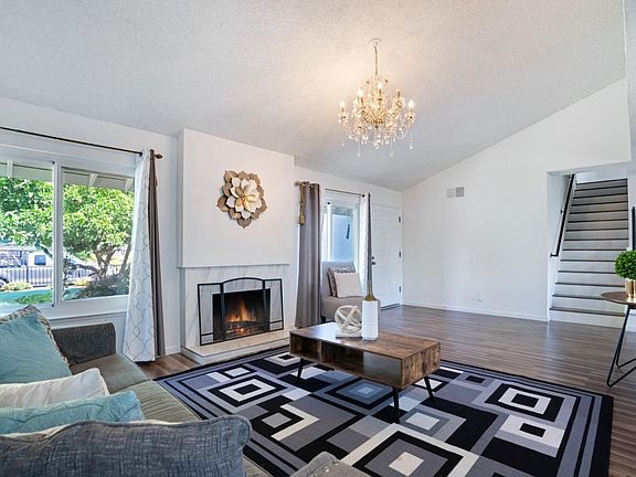 5th image of 4596 Lakeshore Dr