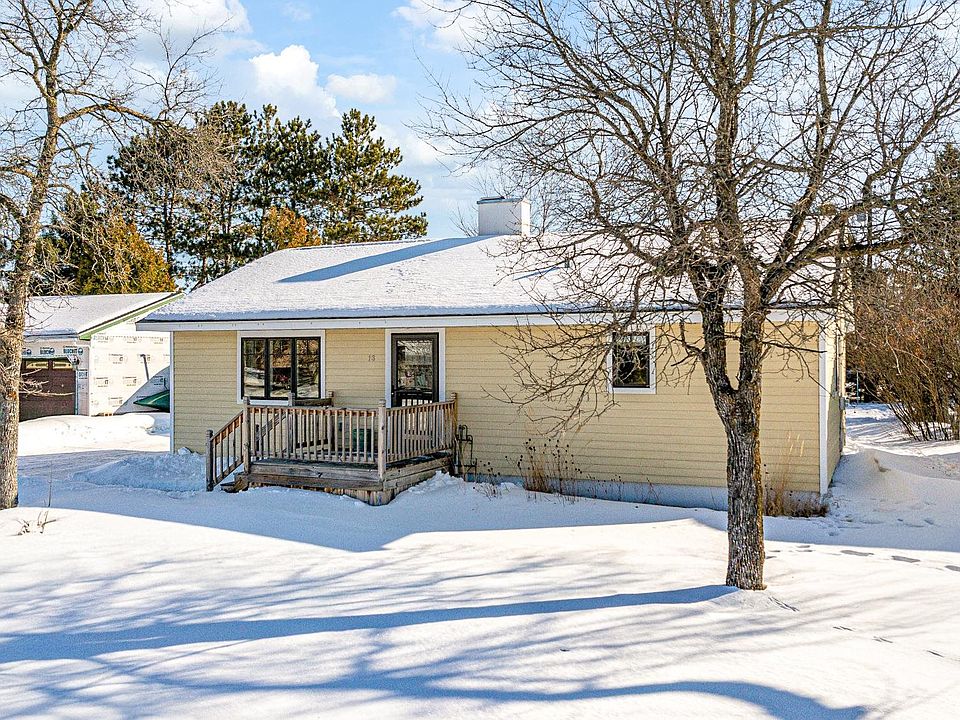 1st image of 18 Dogwood Blvd