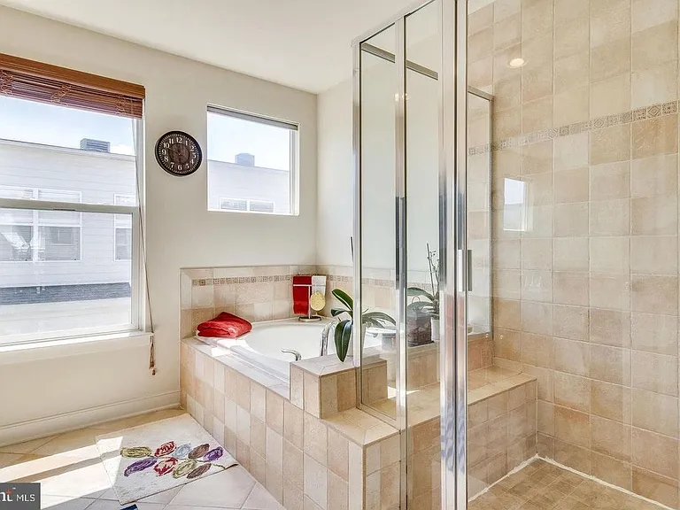 12163 Waveland St — Photo 30