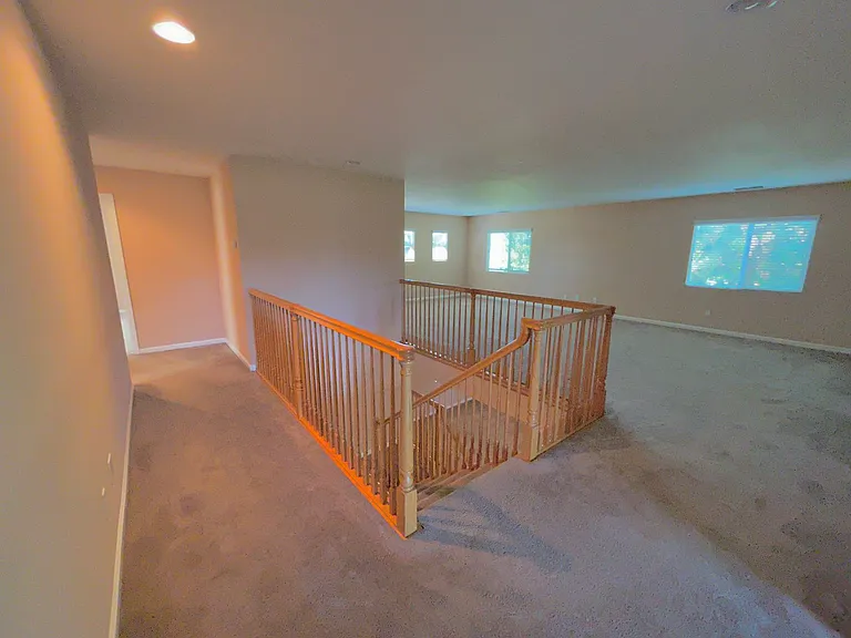 6001 Jefjen Way — Photo 21