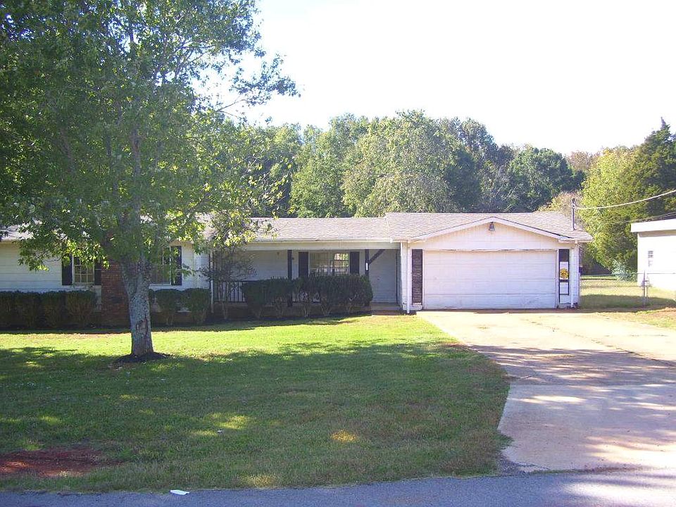 1st image of 118 Cottonwood Dr
