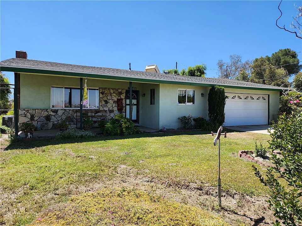 1st image of 1183 De Anza Dr