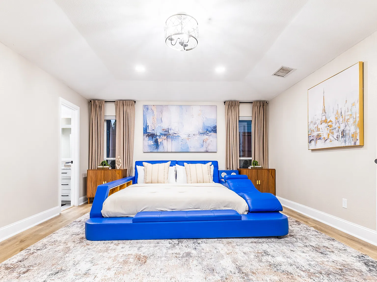 4 bed, 3556 sqft, $13,000 — Photo 4