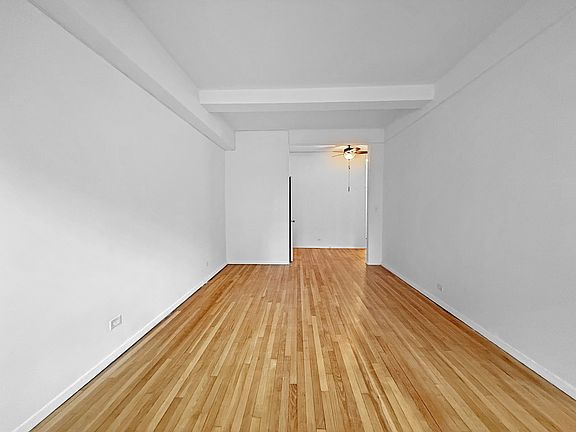 5th image of 3616 Henry Hudson Pkwy APT 1FN