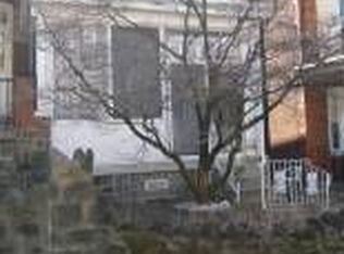 138 Lauriston St, Philadelphia, PA 19128