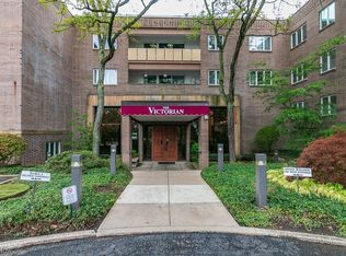3701 Mayfield Rd APT 204, Cleveland Heights, OH 44121