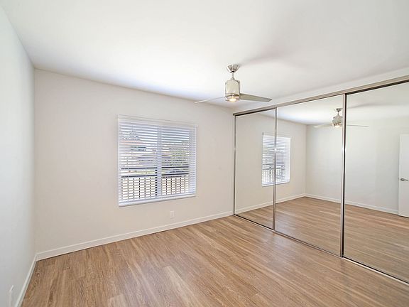 5th image of 4645 32nd St Unit 3