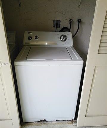 5th image of 2609 Carambola Cir N #1896