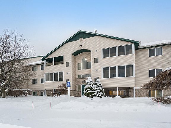 2nd image of 5877 Crosswinds Dr Unit 14