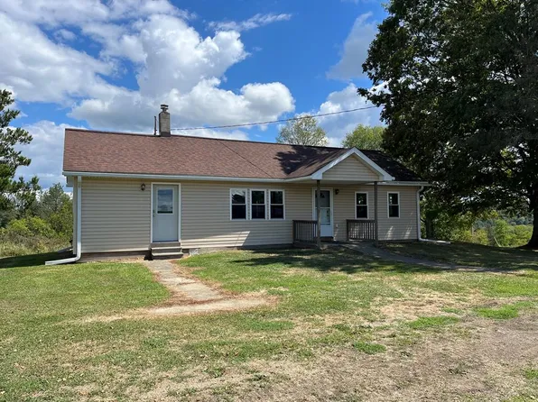 1624 Fairview Rd, Titusville, PA 16354