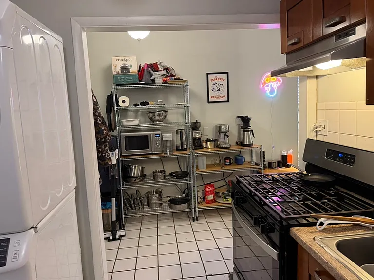 3443 N Broadway St #1E — Photo 8
