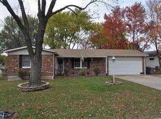 19 Patty Ellen Dr, Saint Peters, MO 63376