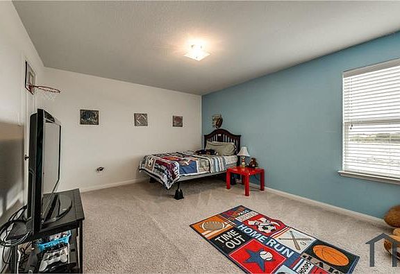 3rd image of 2143 Cedar Park Dr