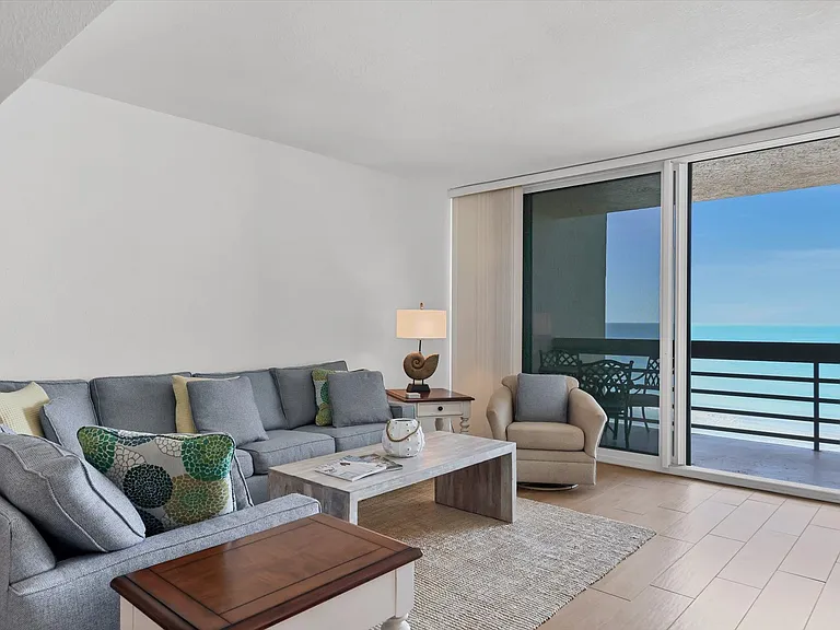 Full direct floor to ceiling gulf view from living room