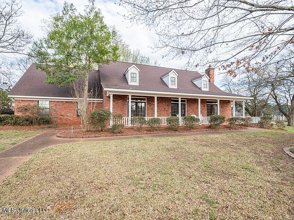 5th image of 617 S Wedgewood Rd