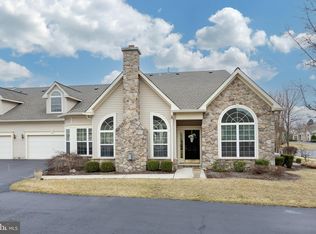 410 Calloway Ct, Linfield, PA 19468
