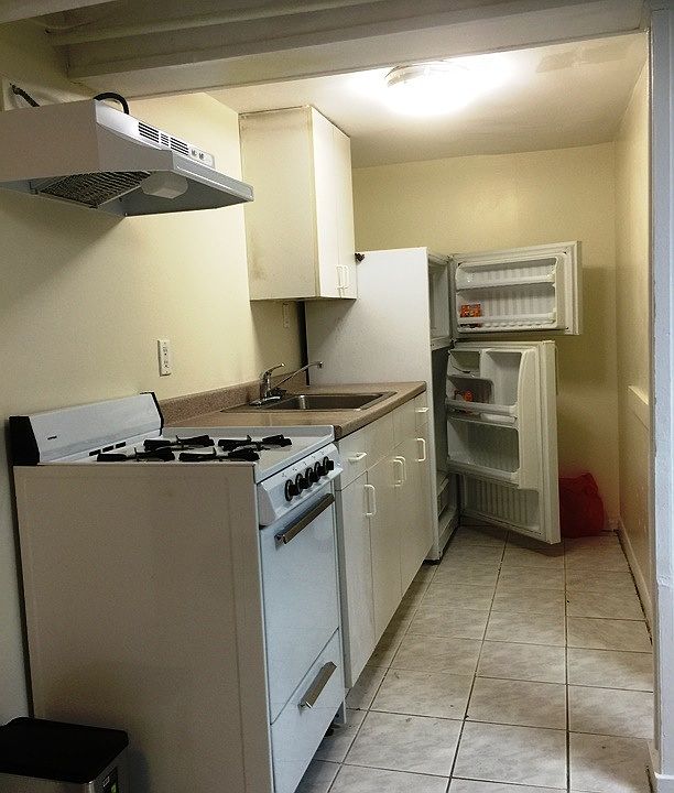 2nd image of 14336 Oak Ave
