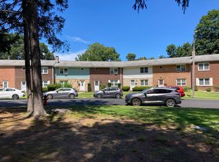 34 Ebert Dr, Bristol, CT 06010