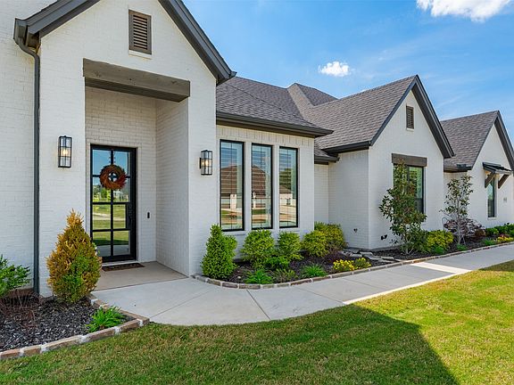 2nd image of 2012 Southern Rise Ct