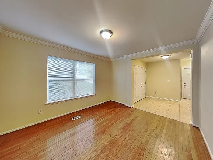 6265 Branch Hill Cir — Photo 8