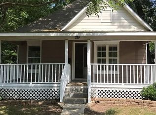 319 N 3rd St, Rogers, AR 72756