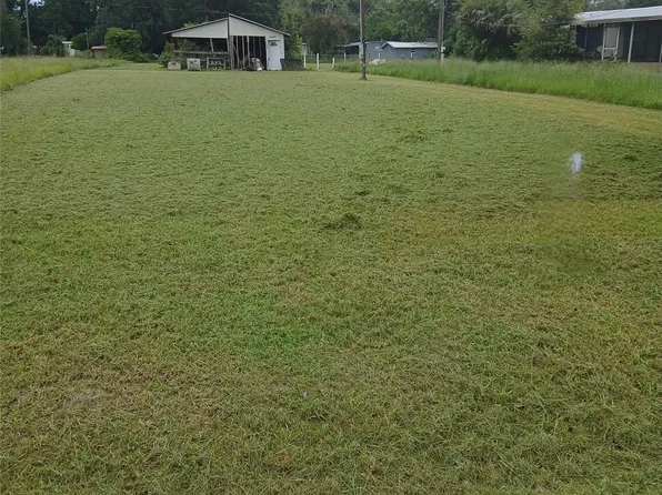 38137 Huff Dr, Zephyrhills, FL 33542