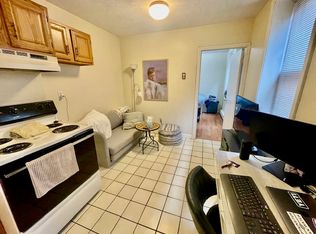24 Cooper St #3R, Boston, MA 02113